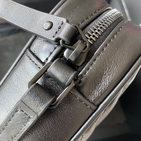 Y*L lou camera bag-23*16*6cm