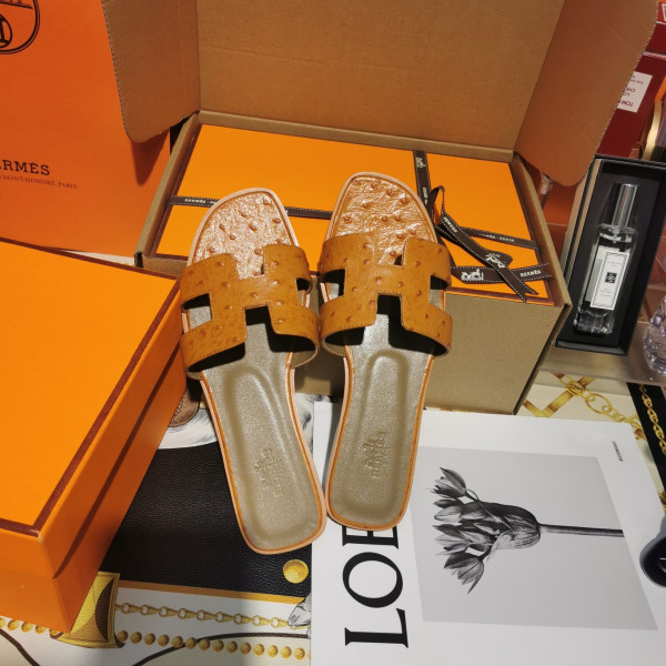 H**mes sandal
