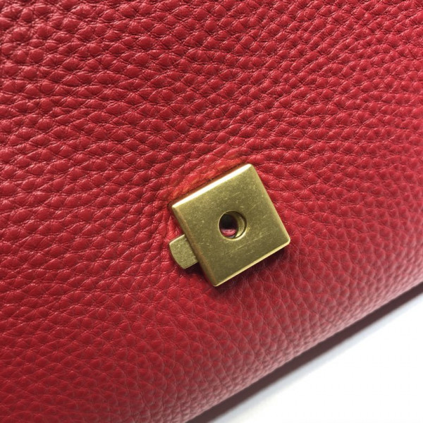 G*u*i gg marmont shoulder bag