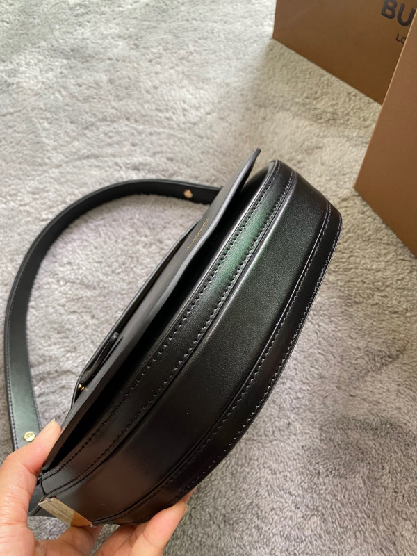 B**rry small olympia bag