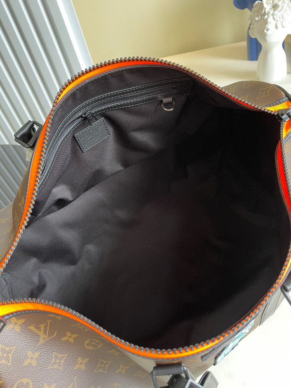 l0*is V*t0n keepall bandouliÈre 50