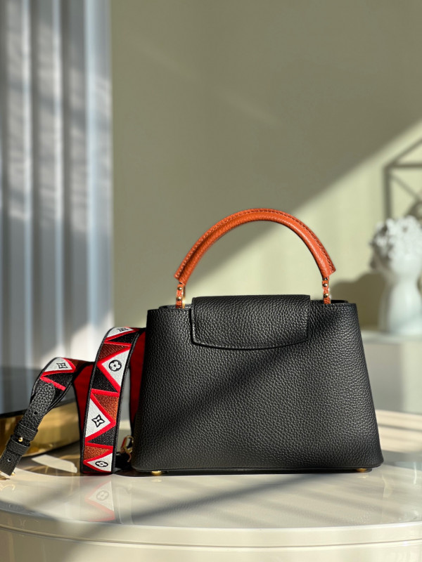 l0*is V*t0n capucines bb