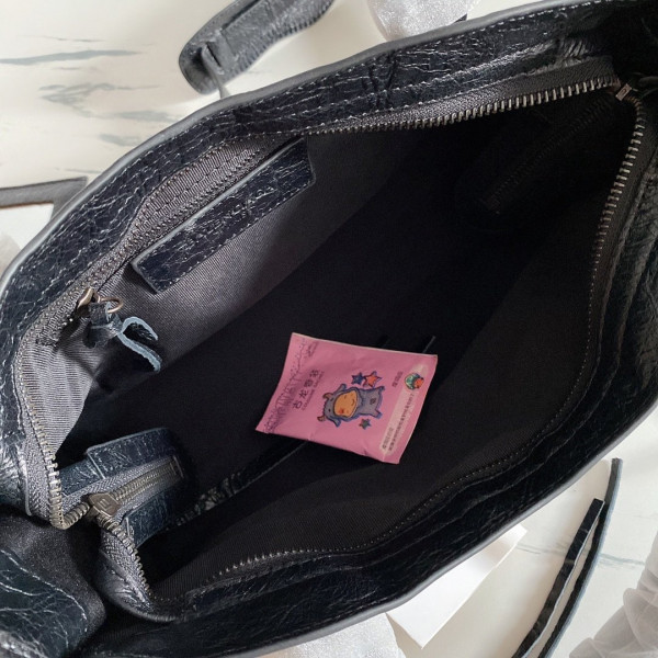 Ba*len*cia*ga classic city