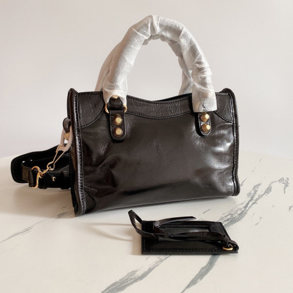 Ba*len*cia*ga classic city