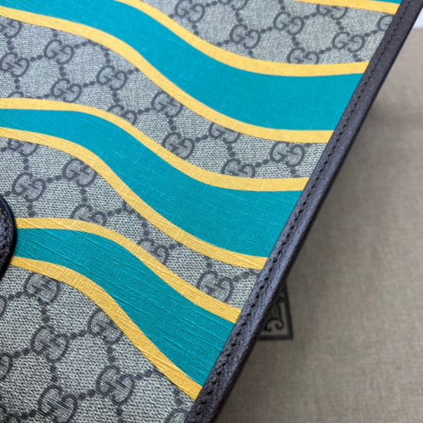 G*u*i medium tote with interlocking g