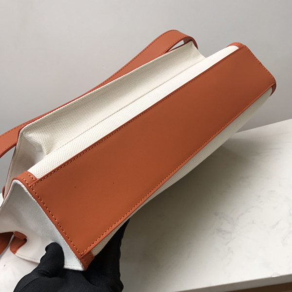 B**rry medium two-tone canvas and leather pocket tote