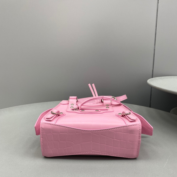 Ba*len*cia*ga neo classic nano top handle bag