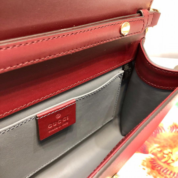 G*u*i zumi smooth leather small shoulder bag