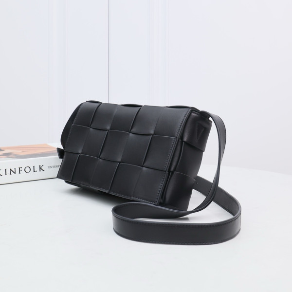 bo*te*ga Ve*ne*ta cassette-23*15*5cm