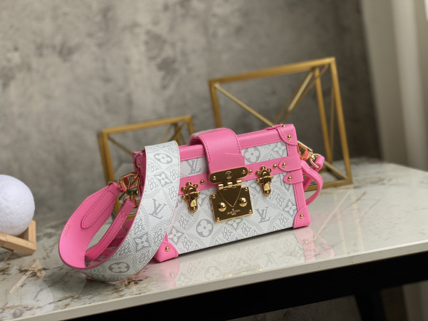 l0*is V*t0n petite malle