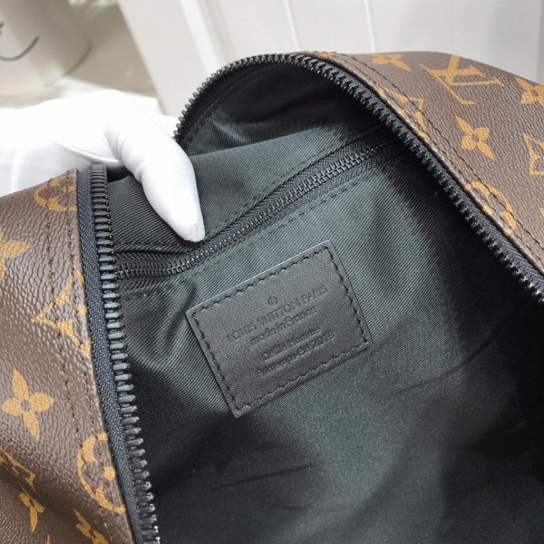 l0*is V*t0n keepall bandouliÈre 50