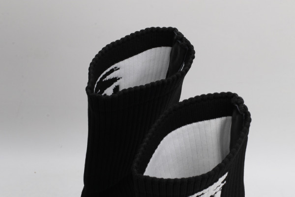 ale*d*r M*Q*en graffiti knit tread slick boot