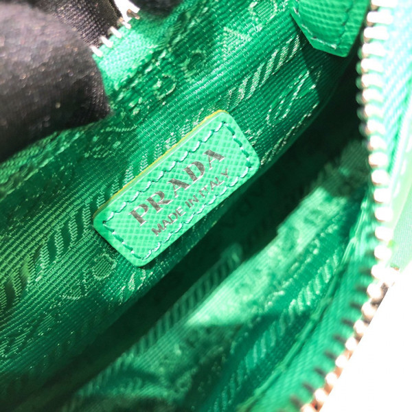 Pra*a re-edition 2005 nylon shoulder bag