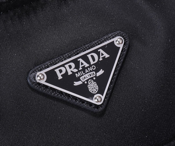 Pra*a re-nylon tote bag