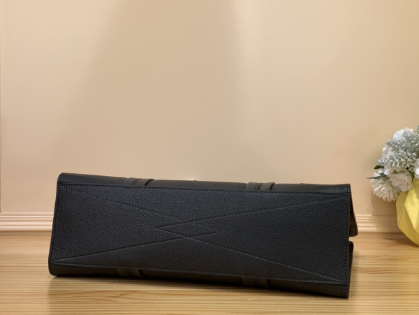 l0*is V*t0n aerogram tote