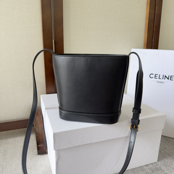 CELIN* MINI BUCKET CUIR TRIOMPHE