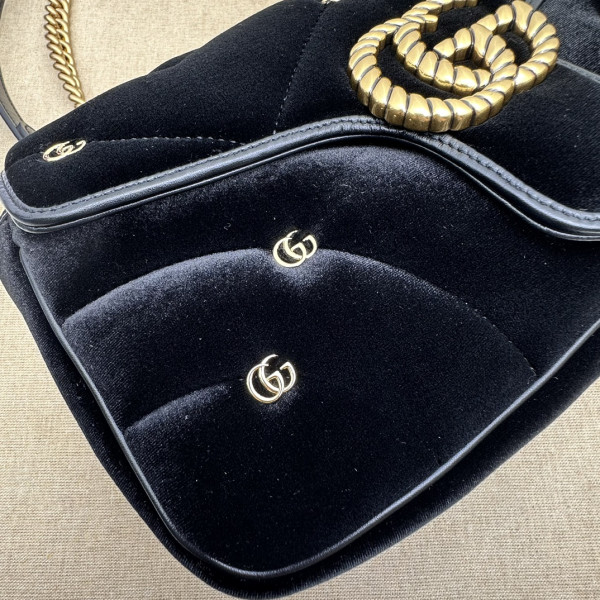 G*u*i gg marmont small shoulder bag