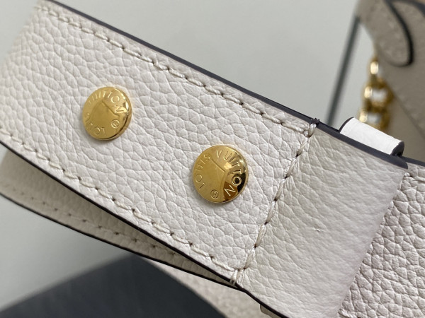 l0*is V*t0n lock and walk - 20 x 20.5 x 12cm