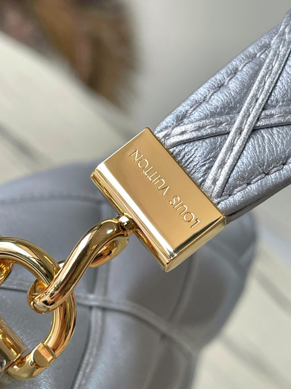 l0*is V*t0n go-14 mm