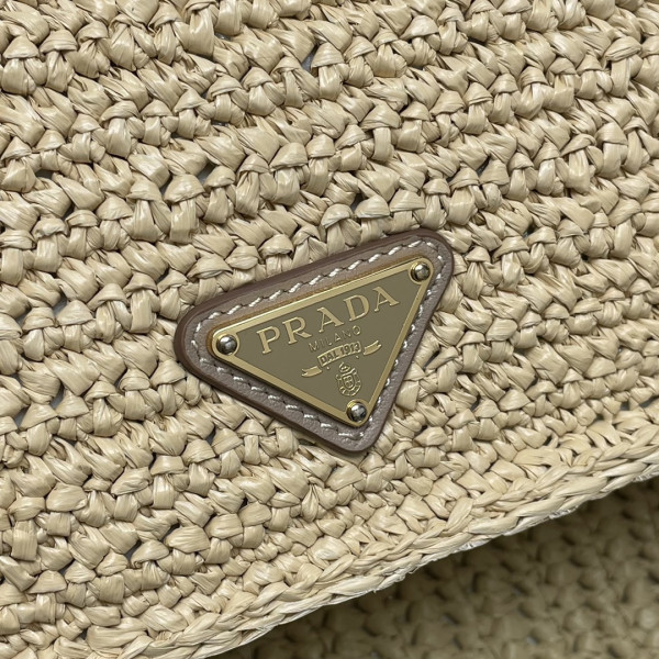 Pra*a hobo bag-23*17*6.5cm