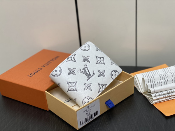 l0*is V*t0n multiple wallet-11.5*9*1.5cm