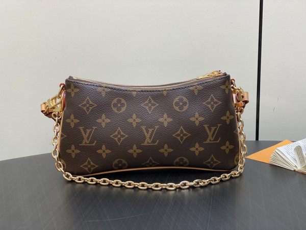 l0*is V*t0n liv pochette double -24.5*13.5*6.5cm