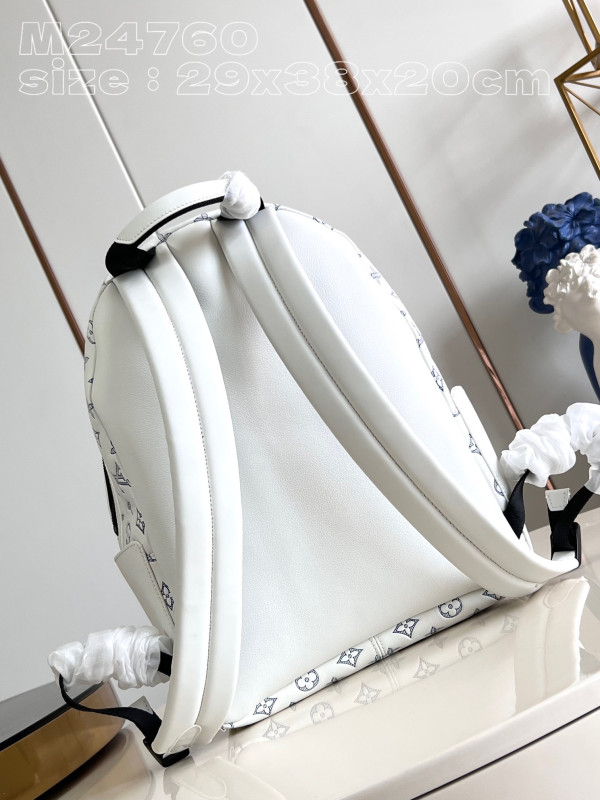 l0*is V*t0n discovery backpack-29*38*20cm