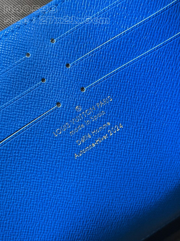 l0*is V*t0n pochette voyage-27*21*6cm