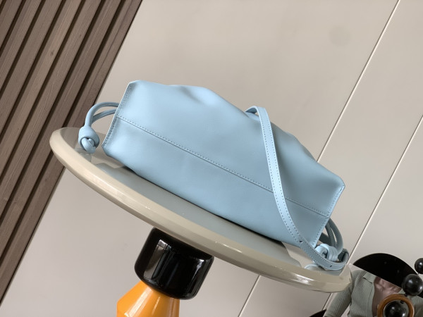 Lowee Flamenco clutch- 24.5*30*10.5cm