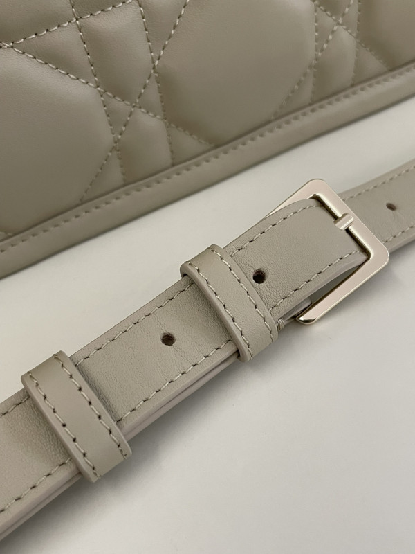 MEDIUM DIRO BOOK TOTE-36*18*28CM