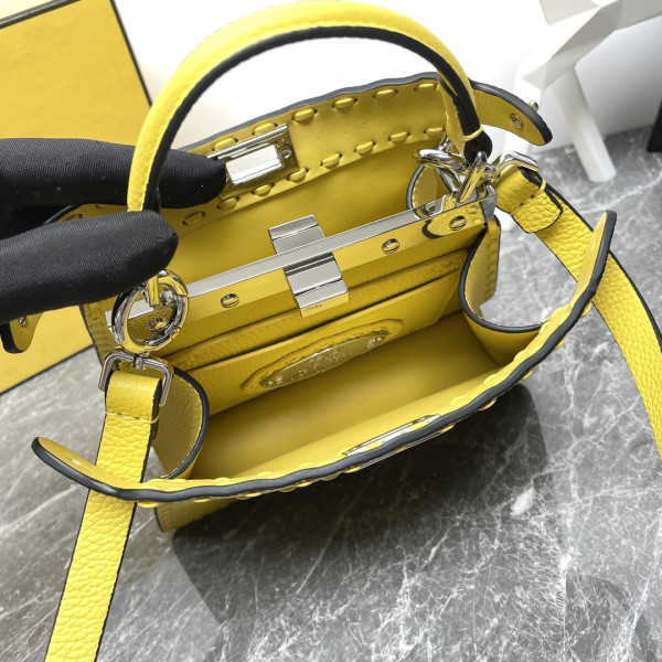 F**di peekaboo iseeu petite-20x11x15cm