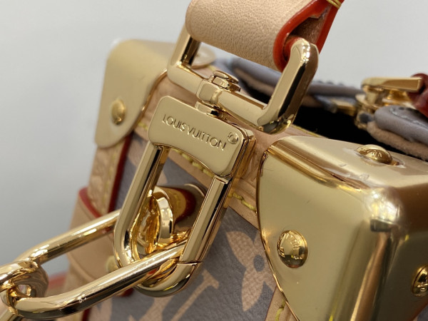 l0*is V*t0n side trunk pm-18*12.5*8cm