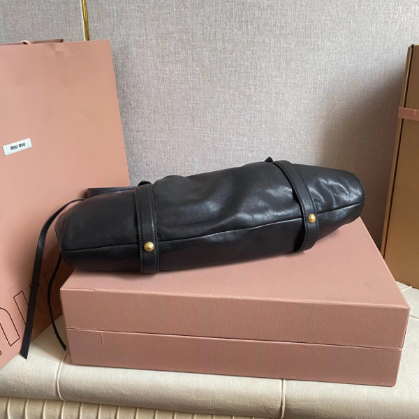 M*um*u joie nappa leather bag-44 x 16 x10.5cm