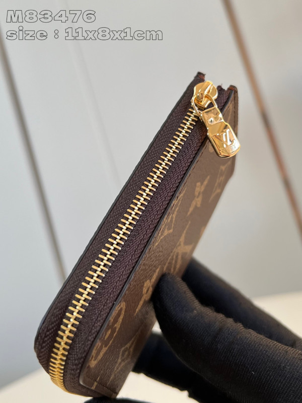 l0*is V*t0n noa compact wallet-11*8.5*1.5cm