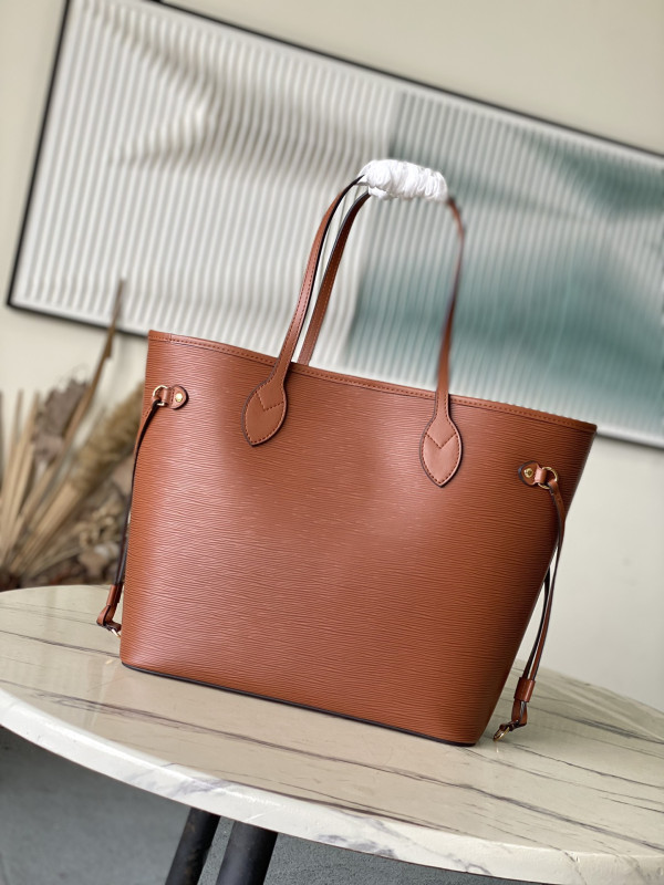 l0*is V*t0n neverfull mm-31*28*14cm