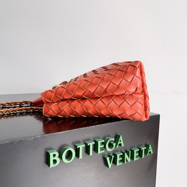 bo*te*ga Ve*ne*ta small andiamo chain-25*22*10.5cm