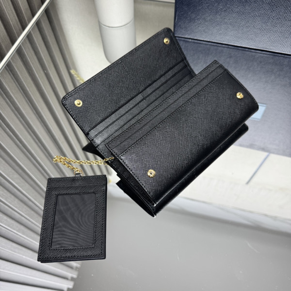 Pra*a large saffiano leather wallet