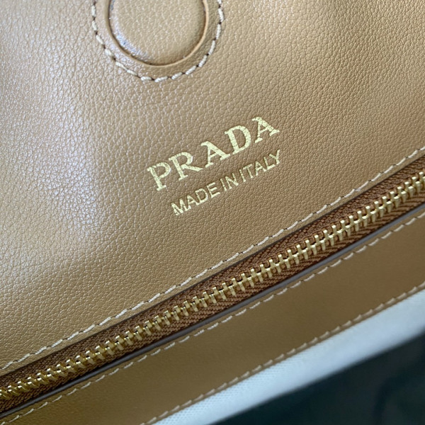 Pra*a large leather shoulder bag