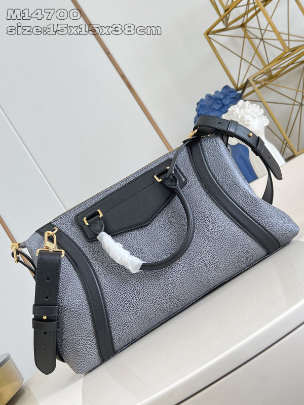 l0*is V*t0n biker mm-15*15*38cm