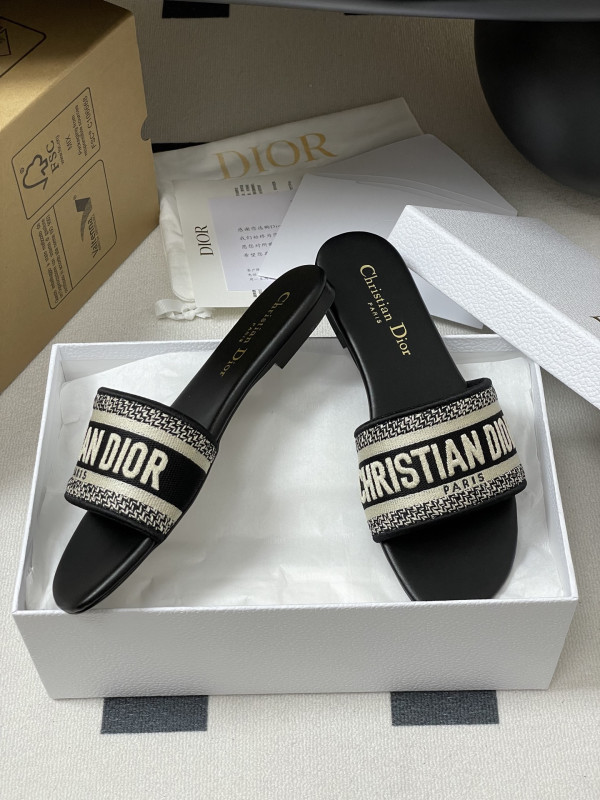 DIRO DWAY SLIDES