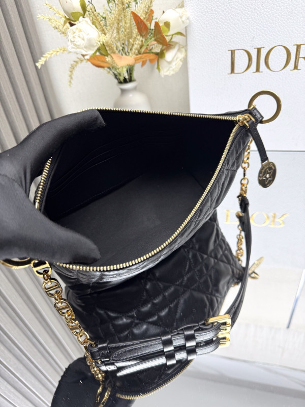 Dirostar Hobo Bag with Chain - 22*14.5*10CM