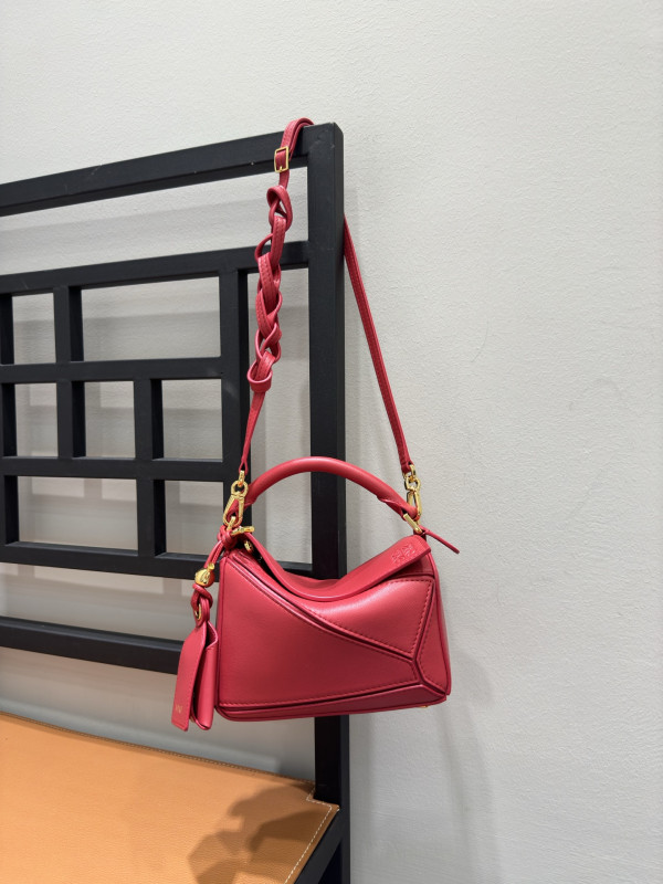 LOWEE PUZZLE BAG-18*12*7.5CM