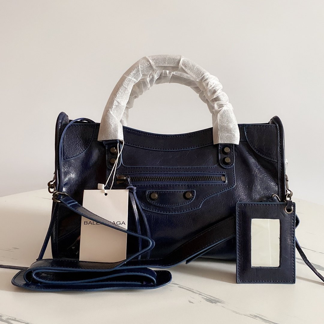 Ba*len*cia*ga classic city