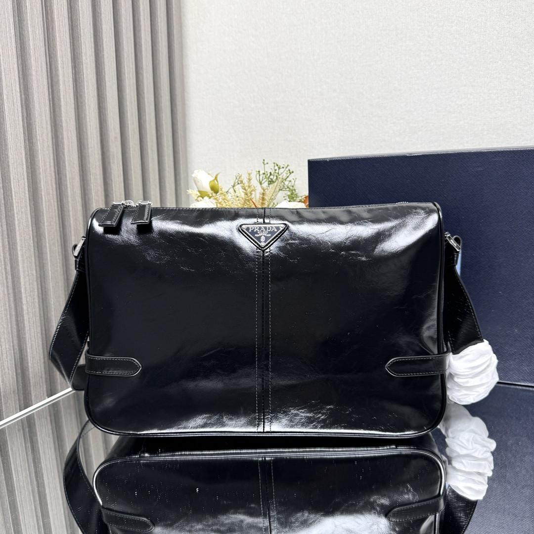 Pra*a shoulder bag-35*22*12cm